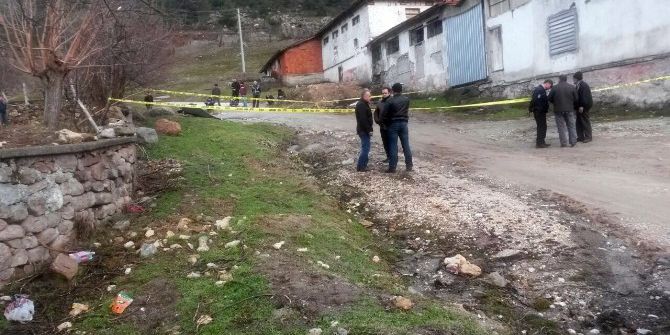 Dursunbey’de 17 Yaşındaki Genç Ölü Bulundu