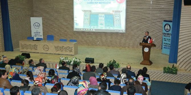 Siyer Sınavında Birinci Olan Öğrenciler Umreye Gönderiliyor