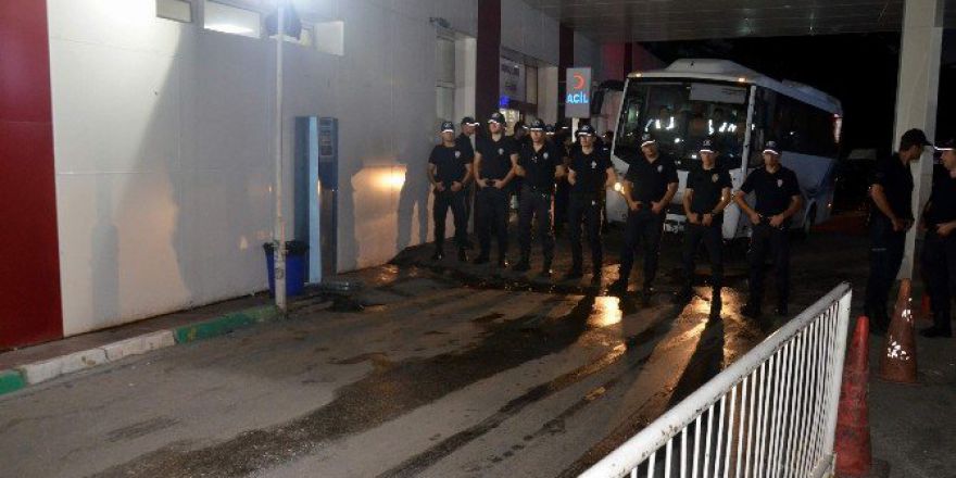 Bursa’da 24 Savcı Ve Hakim Tutuklandı, 12 Hakim Ve Savcı Daha Adliyeye Sevk Edildi