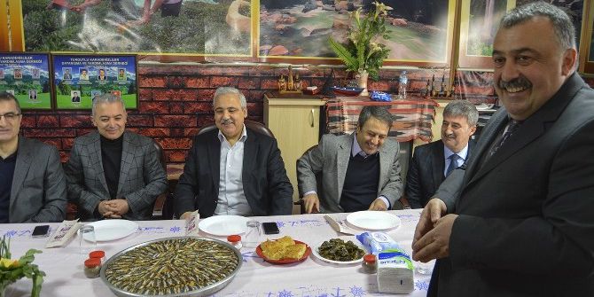 Manisalılar Turgutlu’da Hamsi Şenliğinde Buluştu