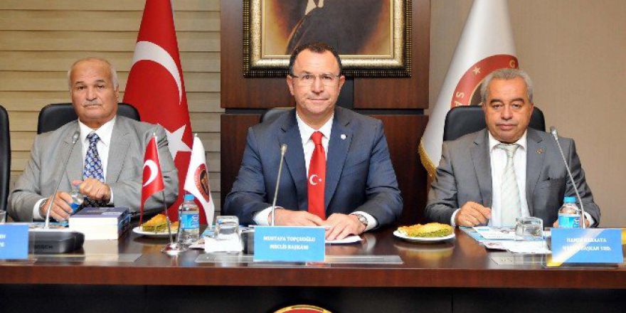 Gso Meclisinde, Demokrasi Şehitlerine Dua Edildi