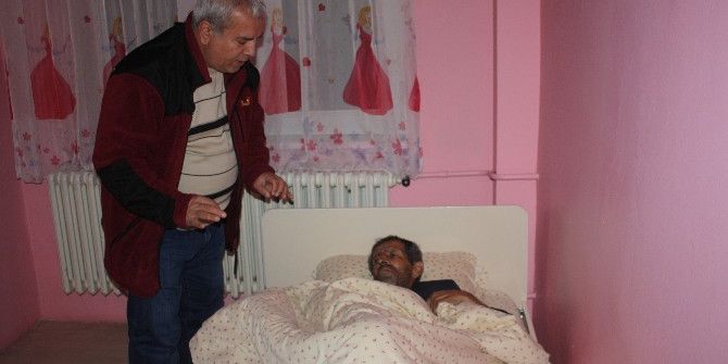 Hasta Ve Mağdur Vatandaşa Yardım