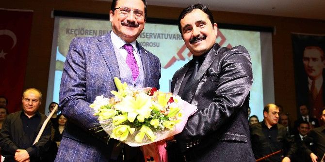 Anadolu Türküleri Büyüledi