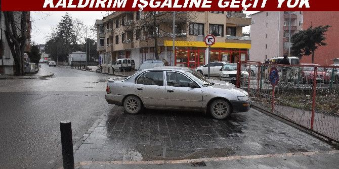 Kaldırıma Parka Ceza Yağdı