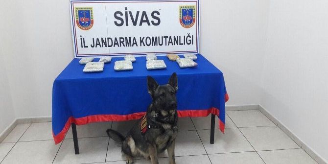 Yolcu Otobüsünde Esrar Ele Geçirildi