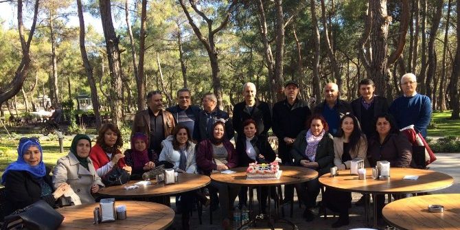 -Korkuteli Lisesi 1987 Mezunları Kahvaltıda Buluştu