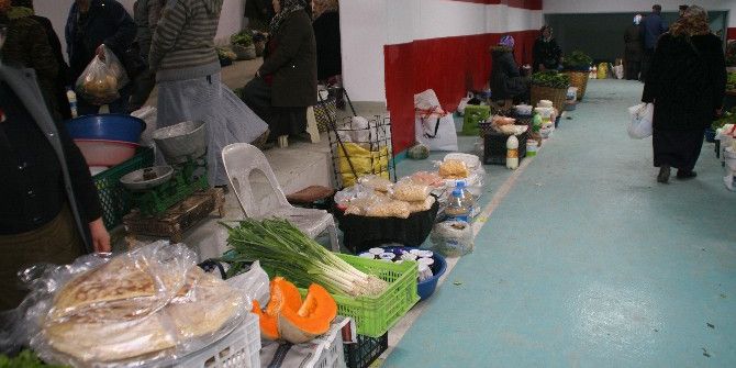 Devrek’te Köylü Pazarı Yeni Yerine Taşındı