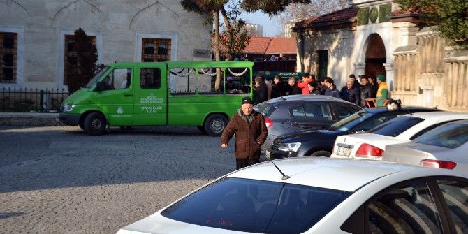 Yazlıkta Arkadaşı İle Ölü Bulunan Genç Kız Son Yolculuğuna Uğurlandı