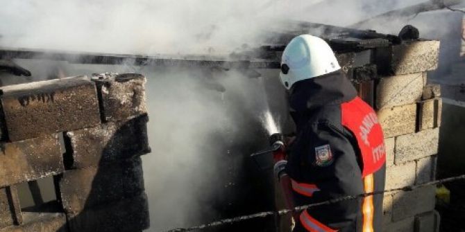 Odunlukta Çıkan Yangın Söndürüldü