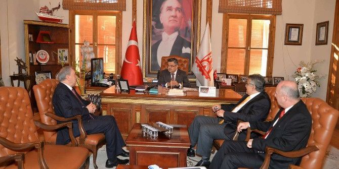 İş Adamlarından Başkan Yağcı’ya Ziyaret