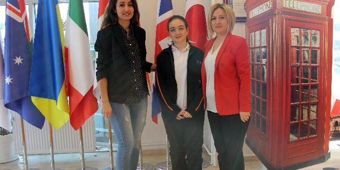 Başarılı Öğrenciye Yarıyıl Tatilinde İngiltere’de Dil Eğitimi Ödülü