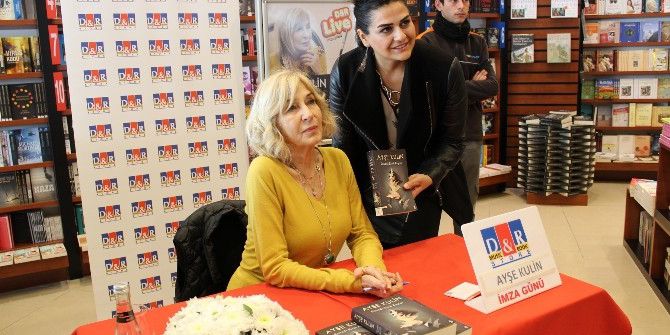 Ayşe Kulin Okuyucuları İle Buluştu