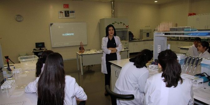 Özel Sanko Fen Ve Teknoloji Lisesi İle Bilime Yolculuk