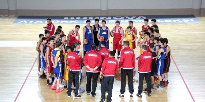 Geleceğin Yıldızları Bornova’da Seçildi