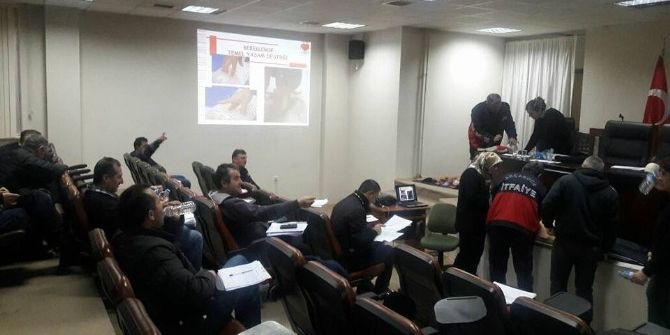 Akçakoca Belediyesi Personeline İlk Yardım Eğitimi