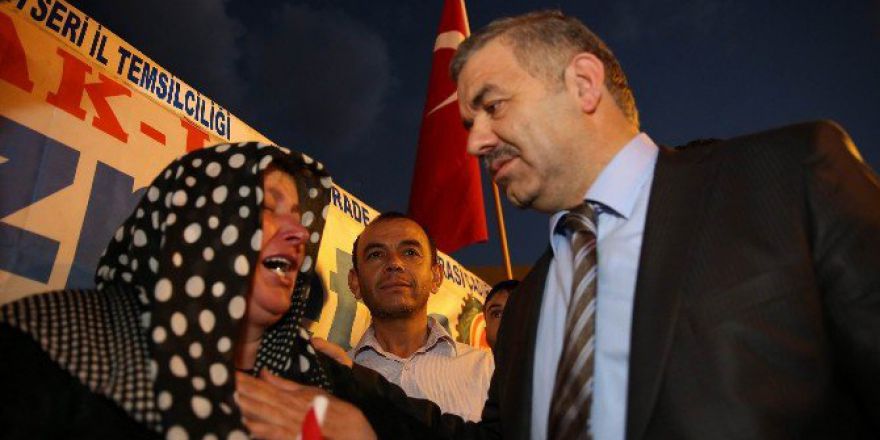 "Tankımız Tüfeğimiz Yok; Ama İmanımız Var"