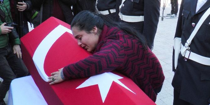 Cenaze Töreninde İlginç Olay