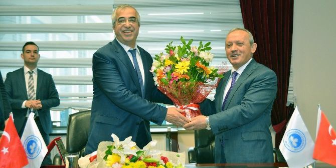 Kırklareli Üniversitesi’nde Rektörlük Devir Teslim Töreni