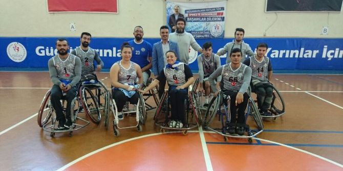 Aydın Engelli Basketbol Takımı Sezonun İlk Yarısını Galibiyetle Kapadı