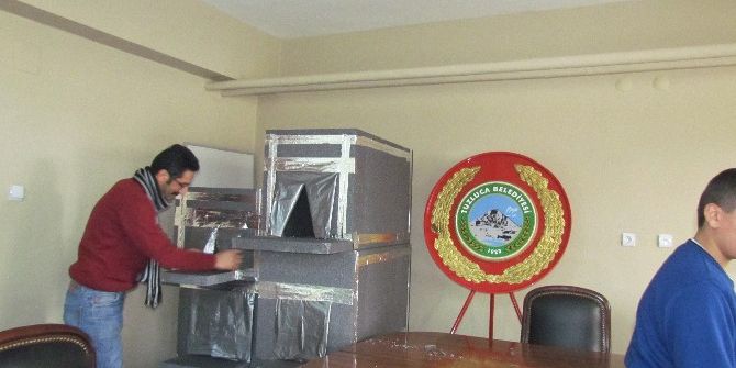 Iğdır’da ‘Sokak Hayvanlarına Kulübe Yapma’ Projesi