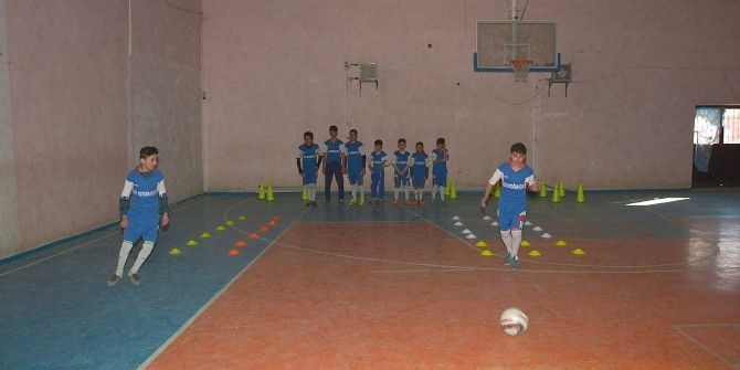 Çatak’ta Yetenekli Sporcu Seçmeleri