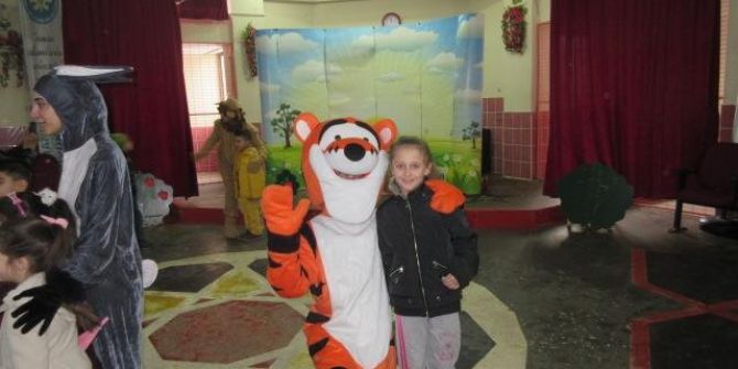 Çocuklar Karne Hediyelerini Çok Sevdi