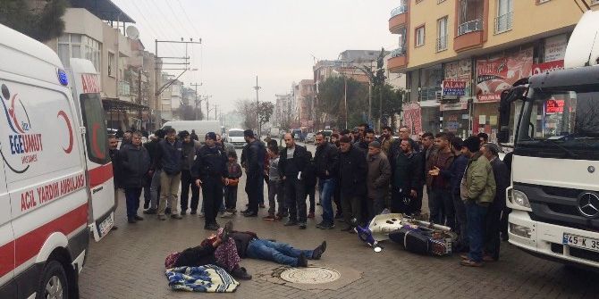 Motosiklet İle Kamyon Çarpıştı: 2 Yaralı