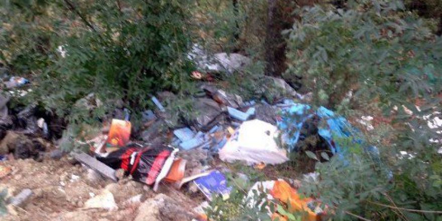 Gülen’in Atılan Kitapları Ormanlık Alanda Bulundu