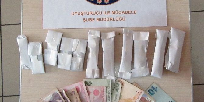 Çocuk Parkında Uyuşturucu Satan Şahıs Tutuklandı