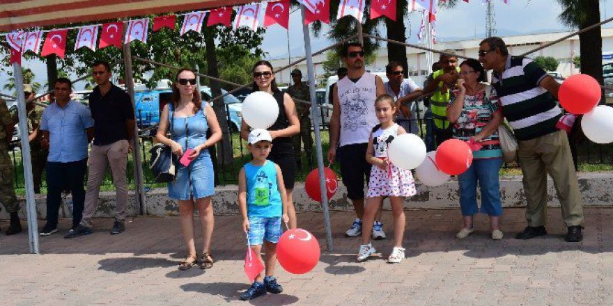 Kılıçdaroğlu, Kıbrıs Barış Harekatının 42. Yıl Dönümü Kutlamalarına Katıldı