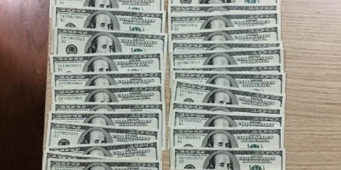 Sahte Dövizle Yakalandılar