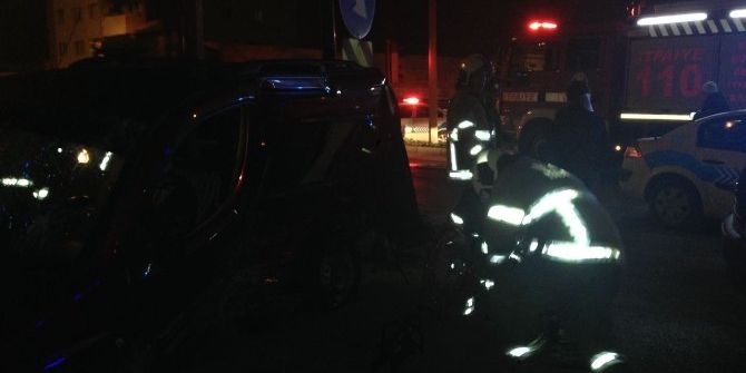 Bandırma’da Trafik Kazası : 3 Yaralı