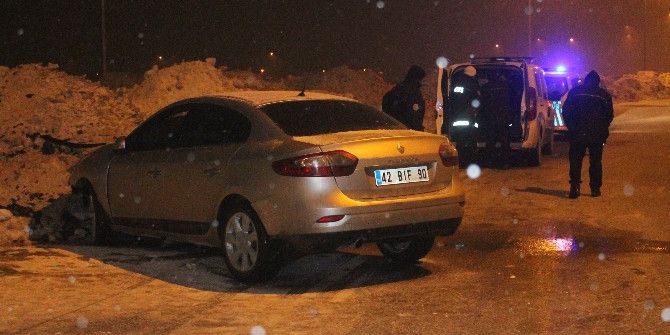 16 Yaşındaki Sürücü Polisten Kaçarken Kaza Yaptı