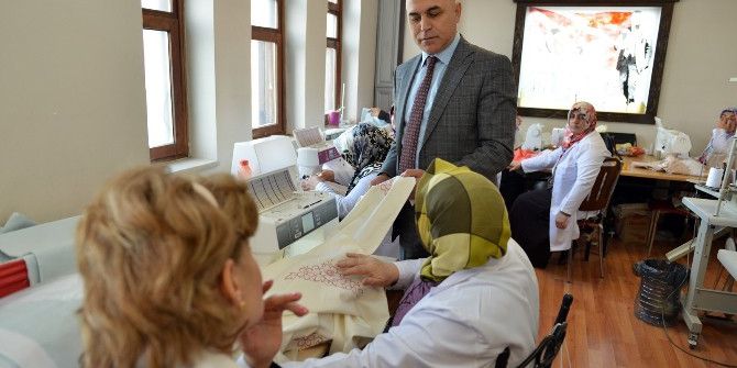 Yakutiye Belediyesi, Ev Kadınlarına Kapı Açıyor