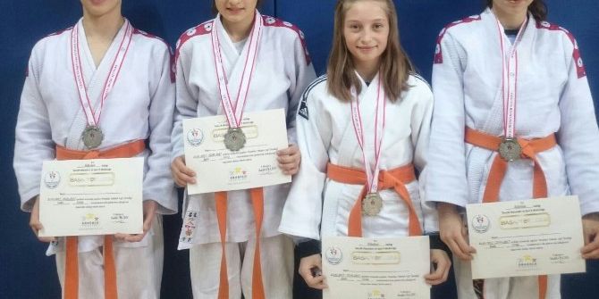 Anadolu Yıldızlar Ligi’ne Kemalpaşa Damgası