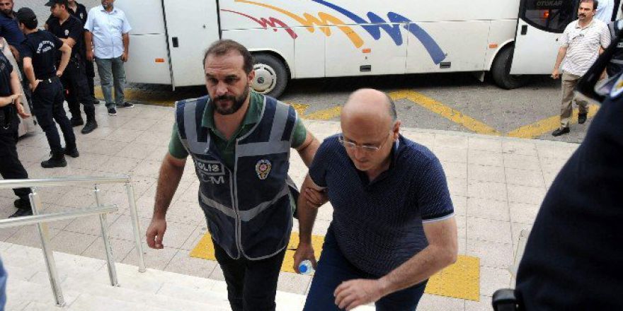 Aydın’da Gözaltındaki 29 Kişi Adliyeye Sevk Edildi