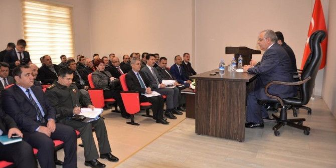 Dumlupınar’da Muhtarlarla Buluştu