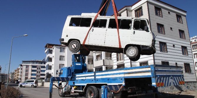 Elazığ’da Hurda Araçlar Toplanıyor