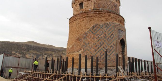 Zeynel Bey Türbesi 2 Kilometre Uzağa Taşınacak