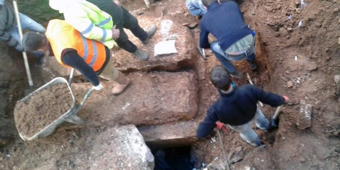 İnşaat Temelinden Oda Mezar Çıktı