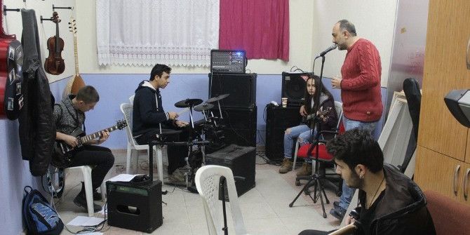 Başkan Karaçoban’dan Genç Müzisyenlere Destek