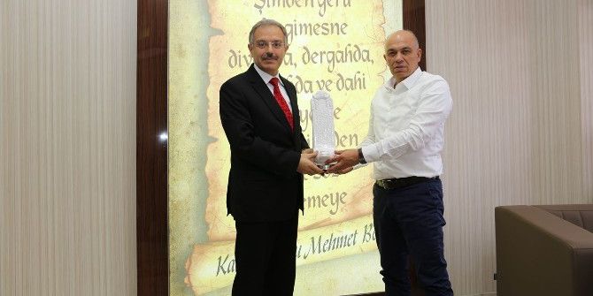 Rektör Gökmen’den Başkan Çalışkan’a Veda Ziyareti