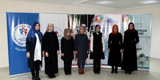 İşaret Dili İle Resulullah’ın Hayatını Anlatıyorlar