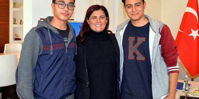 Öğrencilerden Başkan Çerçioğlu’na Ziyaret