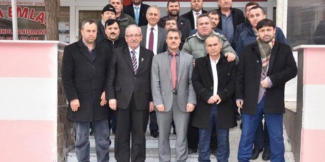 Başkan Albayrak Kapaklı Samsunlular Derneğini Ziyaret Etti