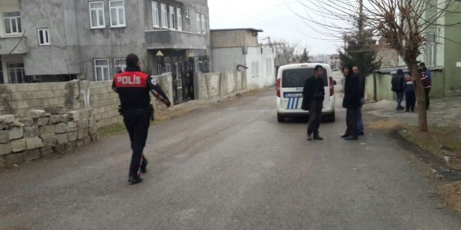 Komşuların Kavgasına Polis Ekipleri Müdahale Etti