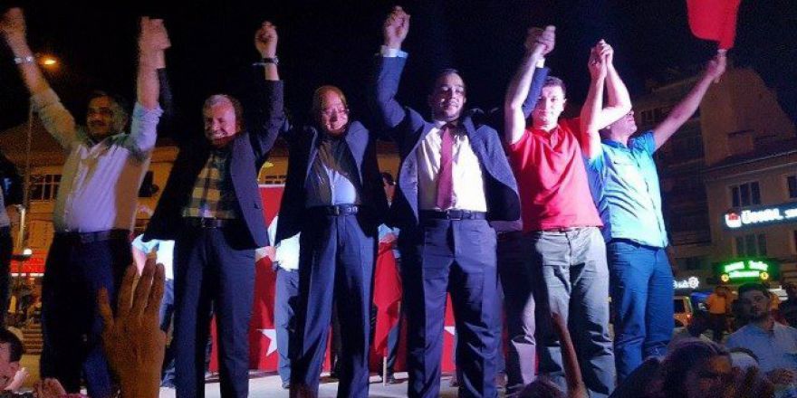 Ak Parti İl Başkanı Hüseyin Cahit Özden: