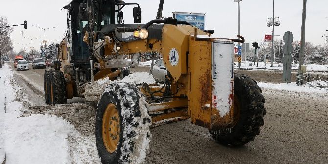 Erzurum’da Karla Mücadele
