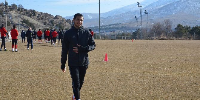 Evkur Yeni Malatyaspor’da Futbolcular Şampiyonluk İçin Kararlı