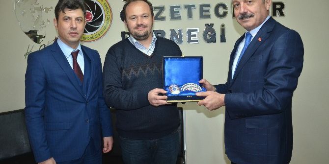 Tekirdağ İl Emniyet Müdürü Aydın’dan Çorlu Gazeteciler Derneği’ne Ziyaret